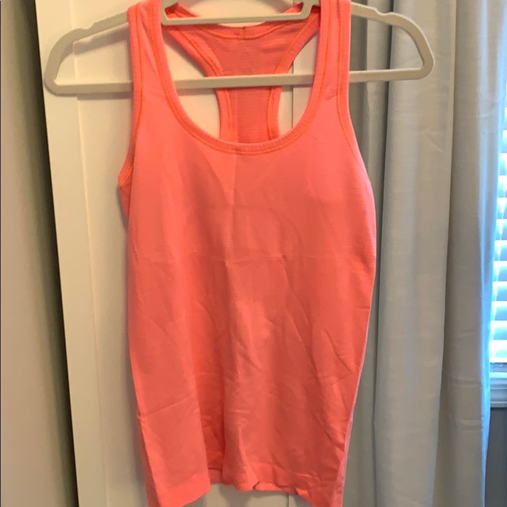 Lululemon tank top size 4